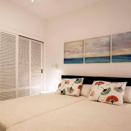 Apartment Tropical - La Caleta *